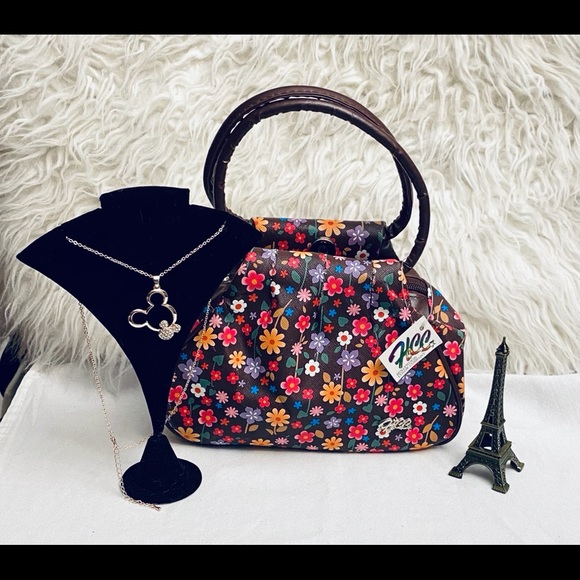 BNWT Adorable HCC Mini Designer Hand Bag, Small, Free Minnie Mouse Necklace - Picture 2 of 8